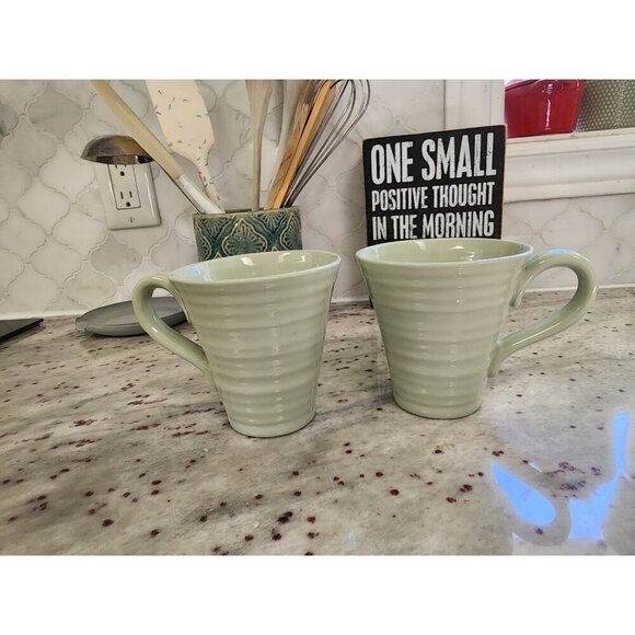 2 Sophie Conran For PORTMEIRION Set Of 2 Ribbed Coffee Mugs Cups Light Green - Picture 1 of 3